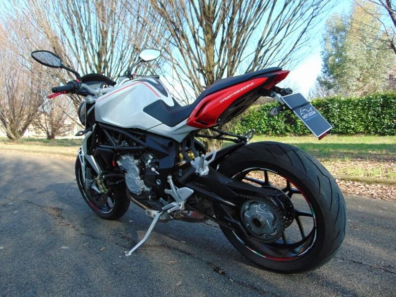 MV Agusta Brutale 800 EAS Italia
