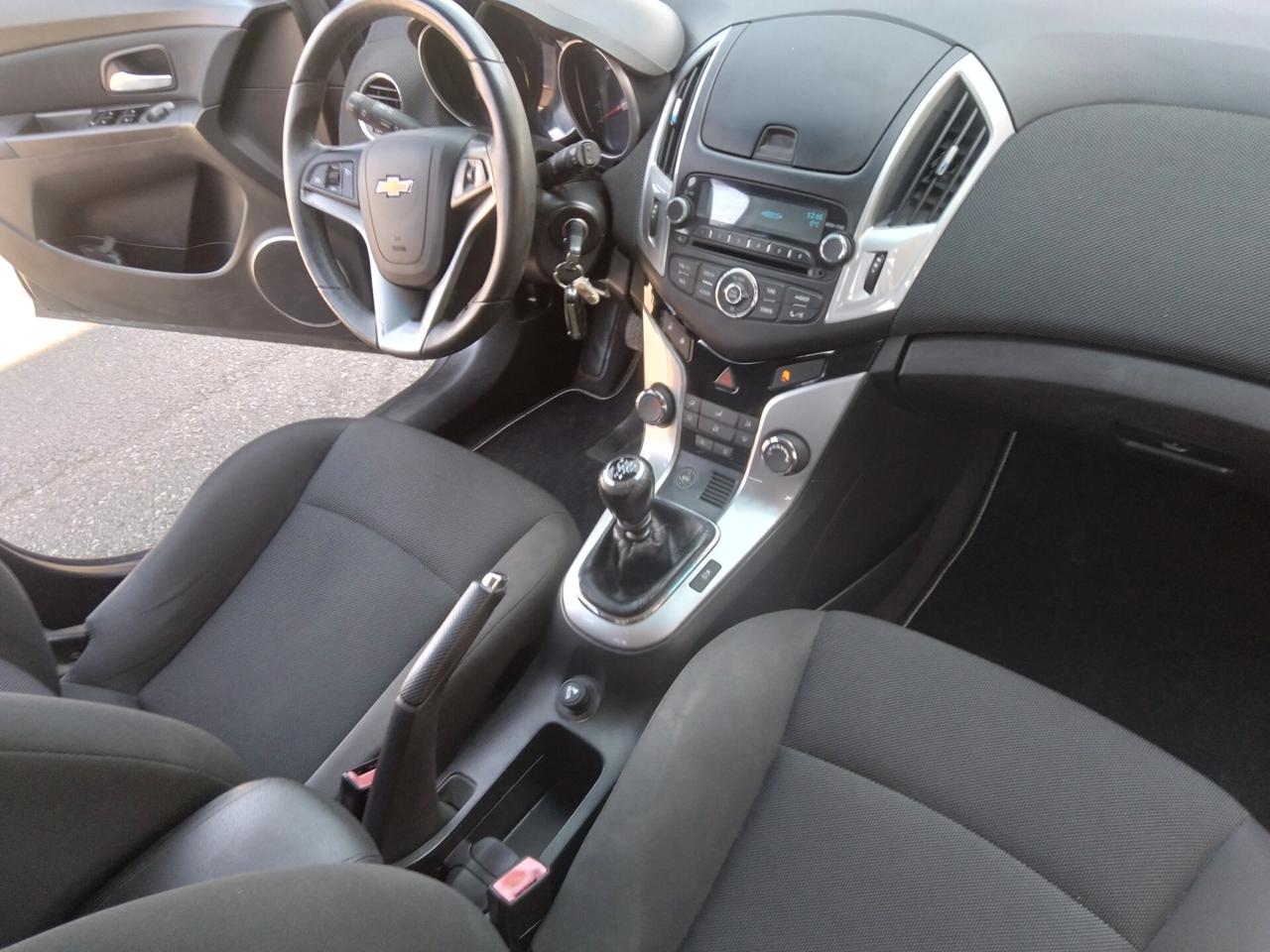 Chevrolet Cruze 1.8 141cv 5 porte LT GPL xneopatentati