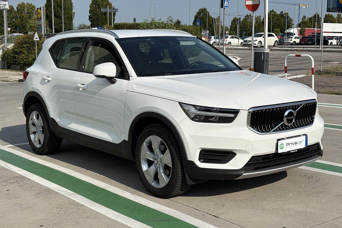 VOLVO XC40 D3 Business Plus