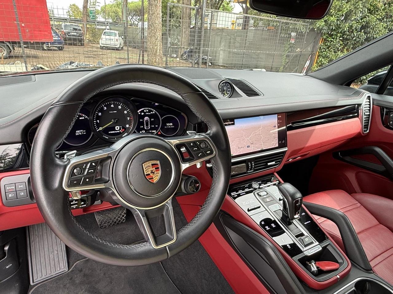 Cayenne Coupé 3.0 V6 E-Hybrid ROSSO CARTIER KAMERA *PROMO* FULL OPTIONAL