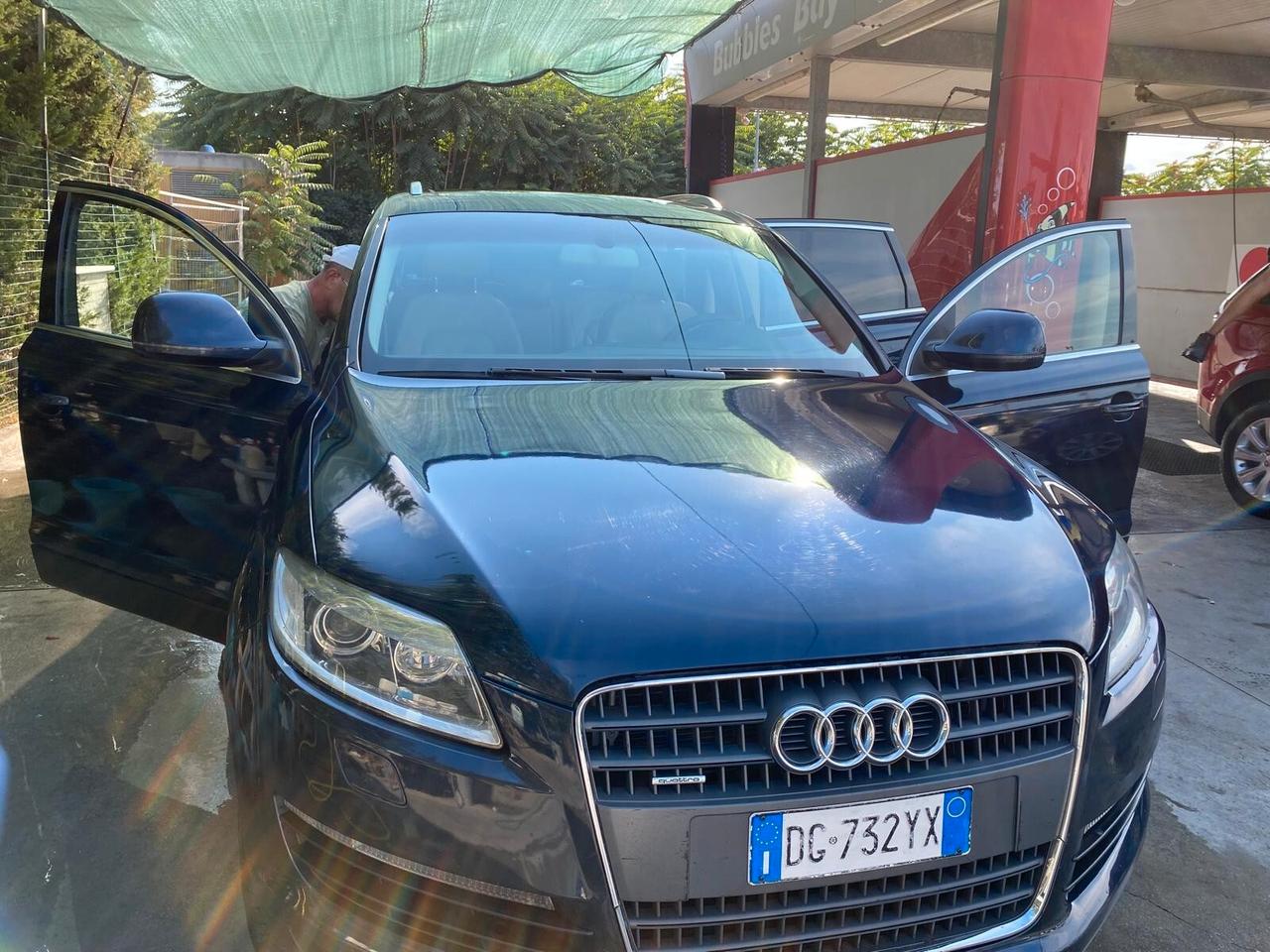 Audi Q7 3.0 V6 TDI 233CV quattro tiptronic GANCIO