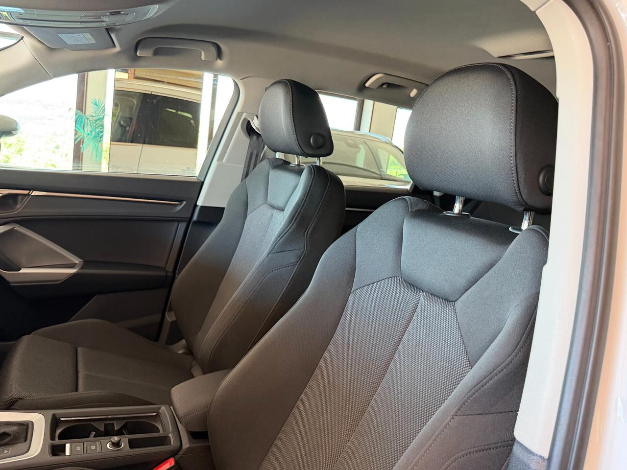 Audi Q3 35 2.0 TDI 150 cv. S Tronic BUSINESS ADVANCED