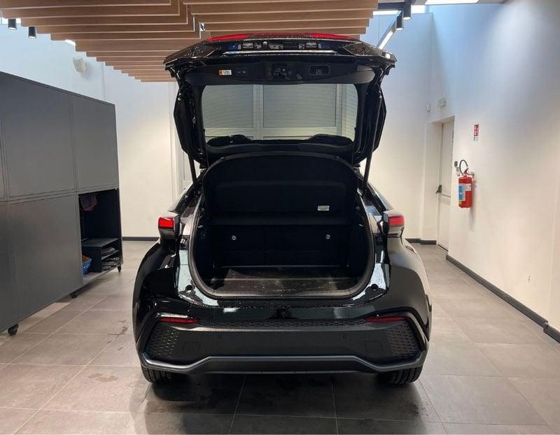 Toyota C-HR 2.0 HV Lounge Premiere