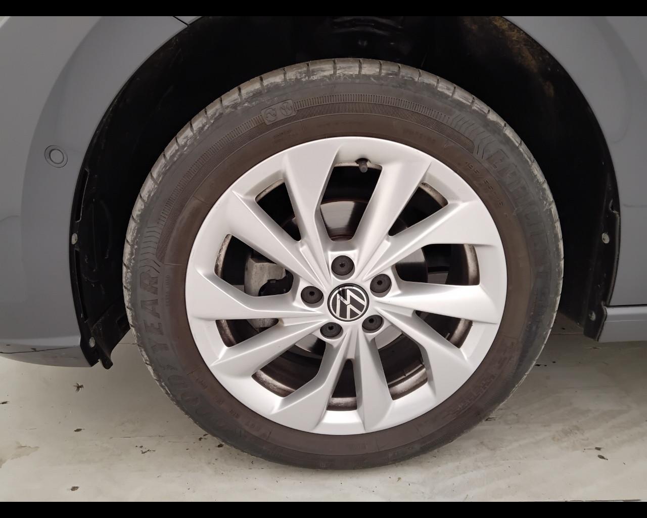 VOLKSWAGEN Polo VI 2022 - Polo 1.0 tsi Style 95cv