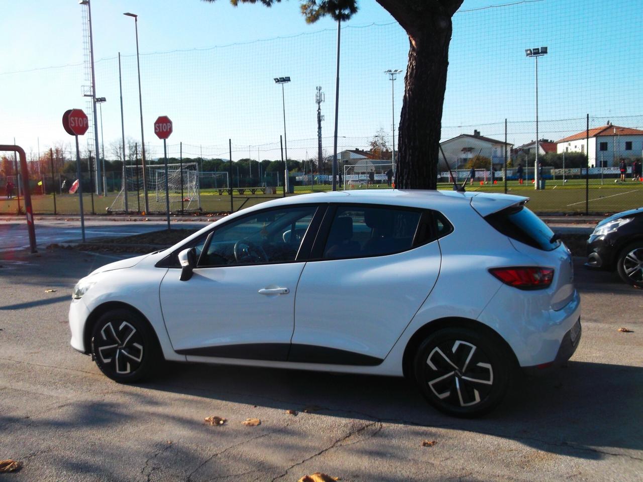 Renault Clio 1.5 dCi Neopatentati 2014