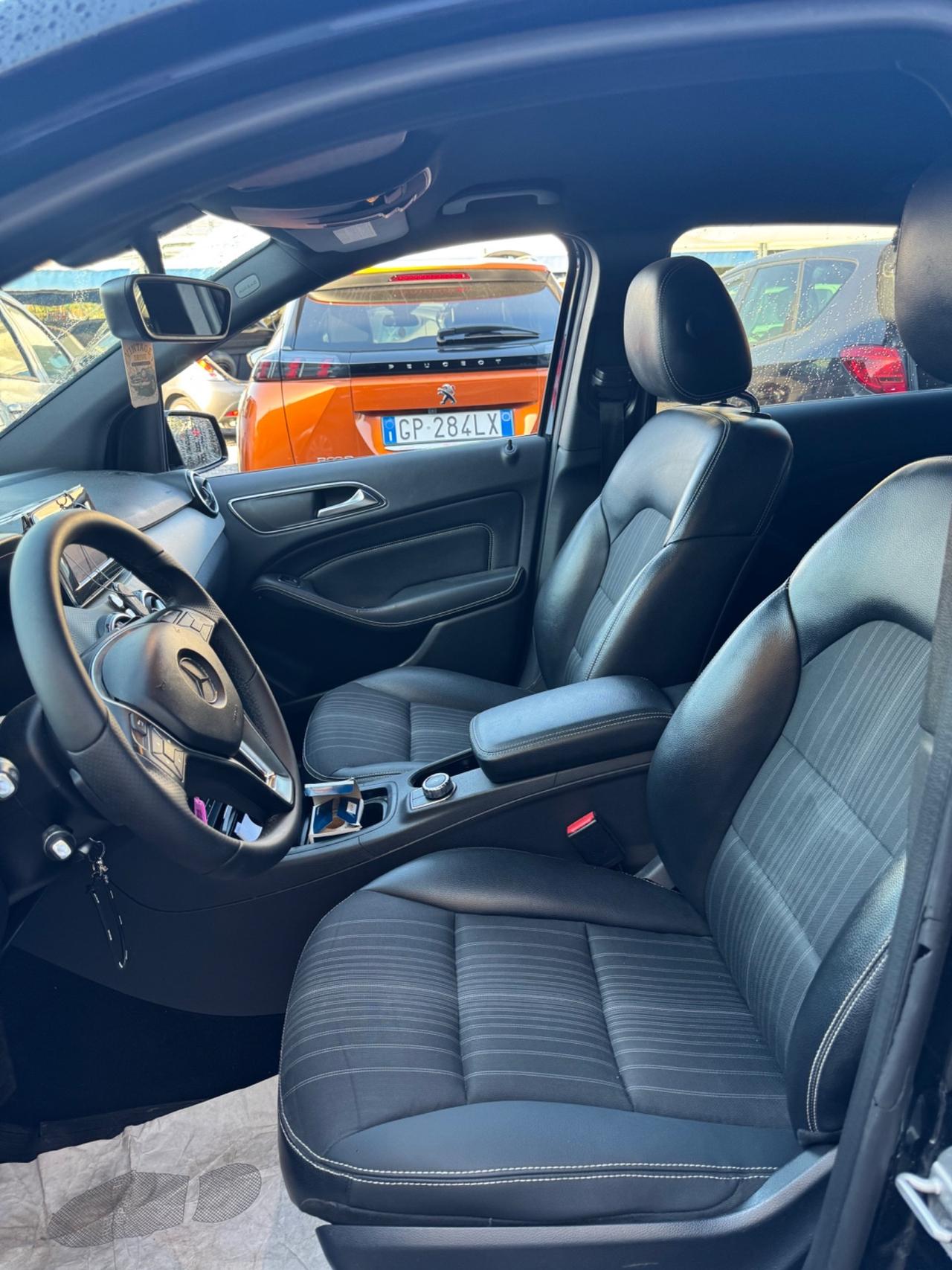 Mercedes-benz B 200 B 200 CDI Premium