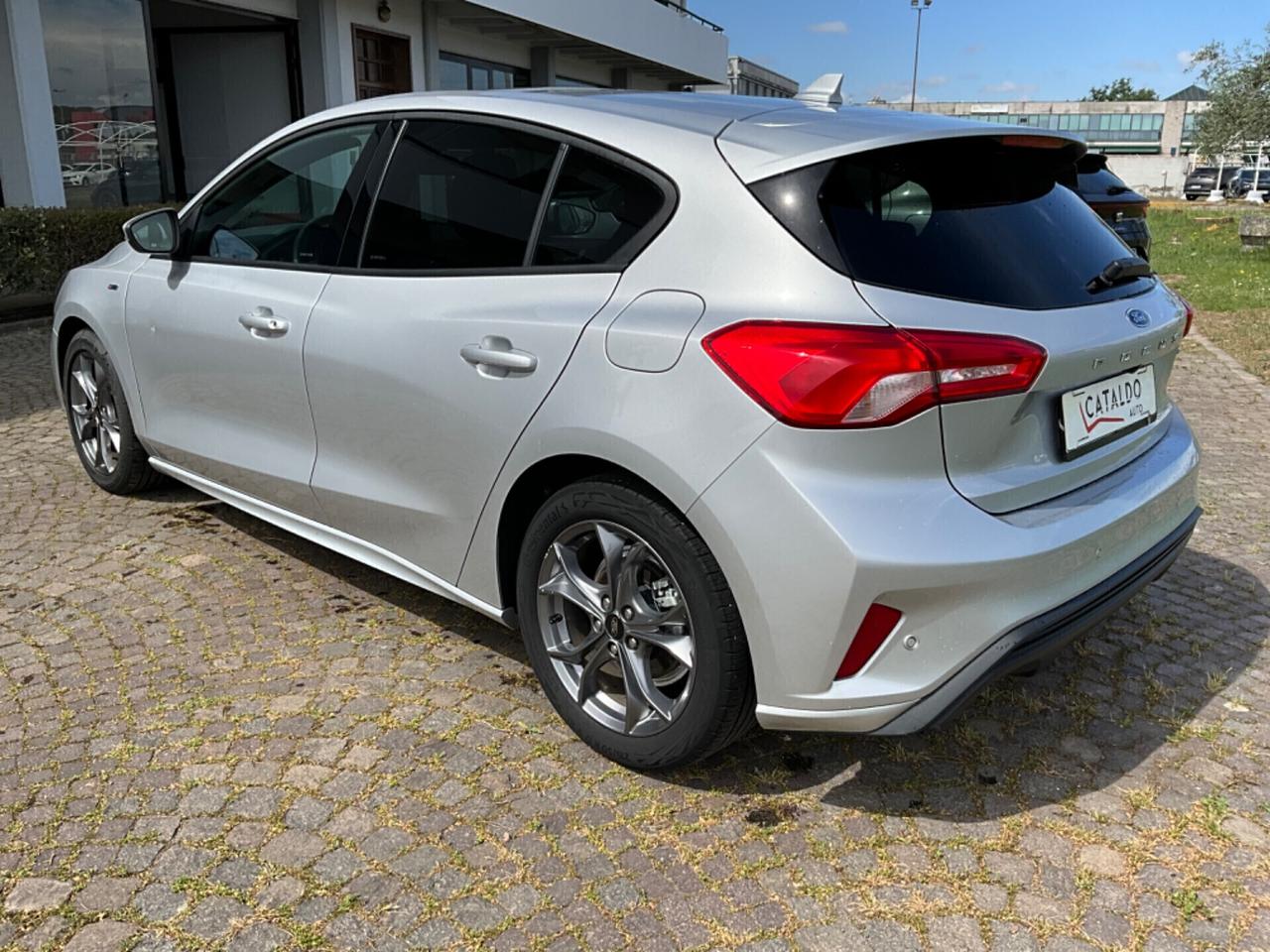 Ford Focus 1.0 EcoBoost Hybrid 125 CV 5p. ST Line Style