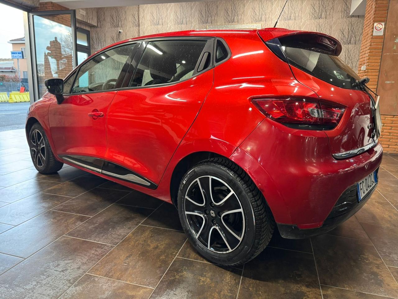 Renault Clio 1.2 75 CV 5 porte Duel