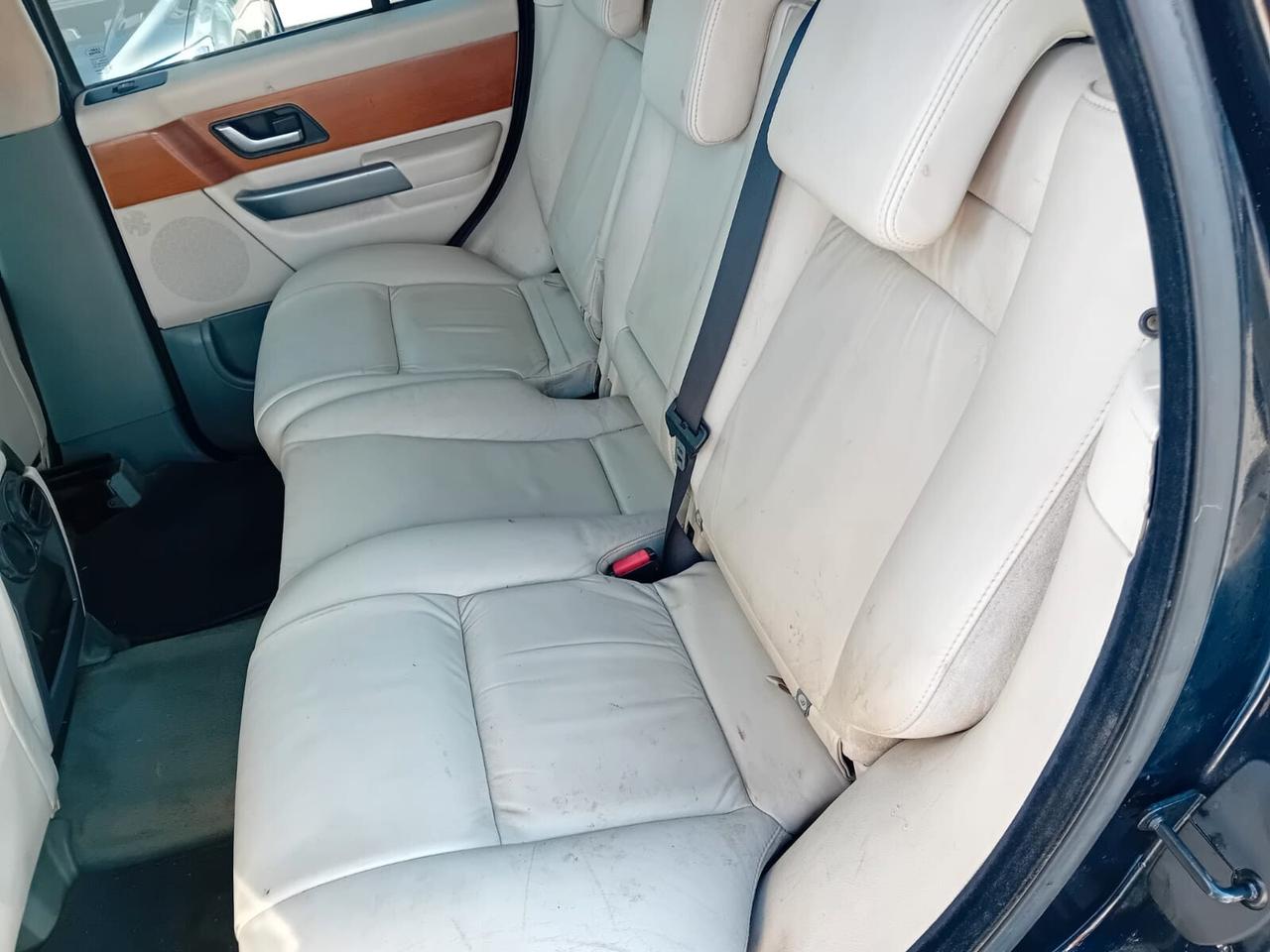 Land Rover Range Rover Sport 2.7 tdV6 auto X COMMERCIANT