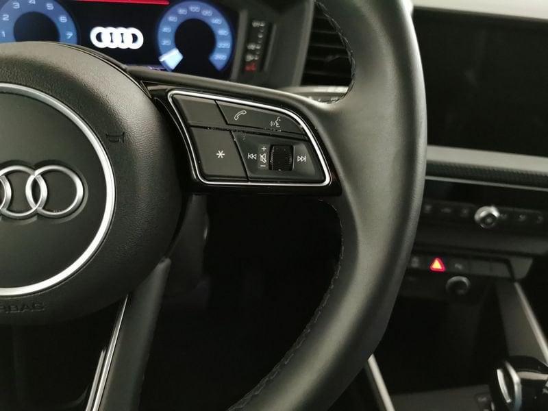Audi A1 allstreet 30 1.0 tfsi Business 116cv s tronic