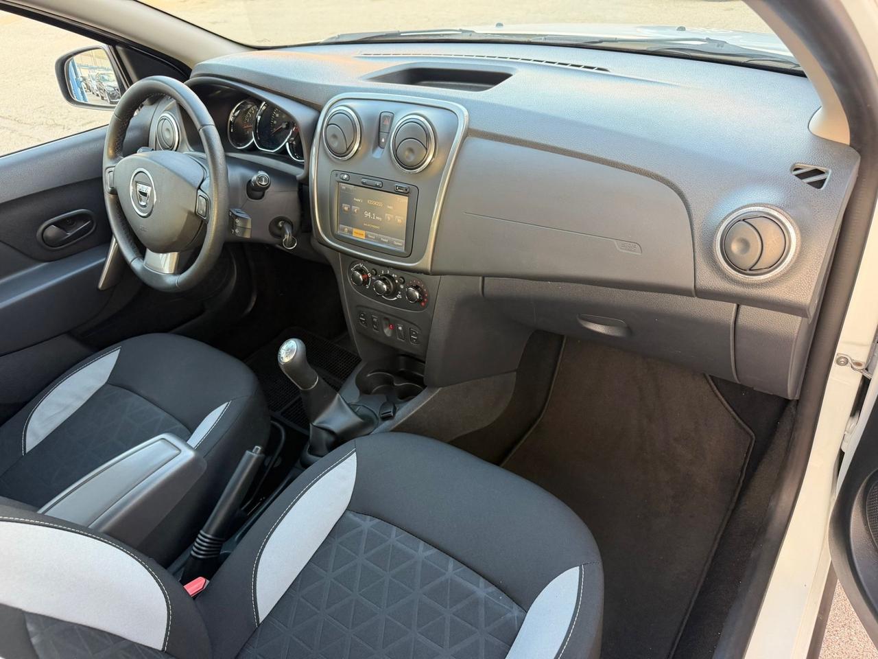 Dacia Sandero 0.9 TCe 12V TurboGPL 90CV Start&Stop Lauréate