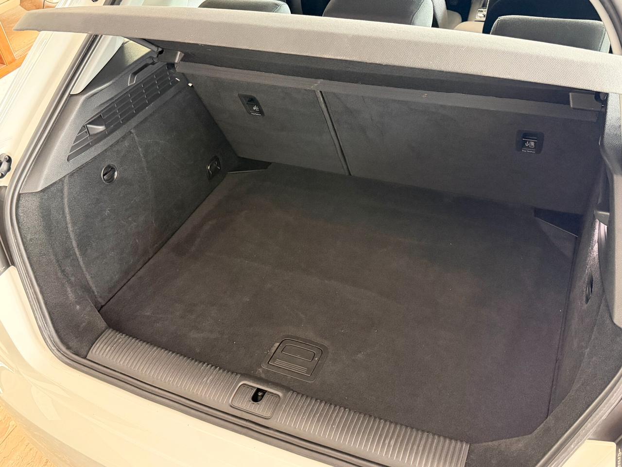 Audi A3 SB 30 1.6 TDI 115 cv. BUSINESS (Nav)