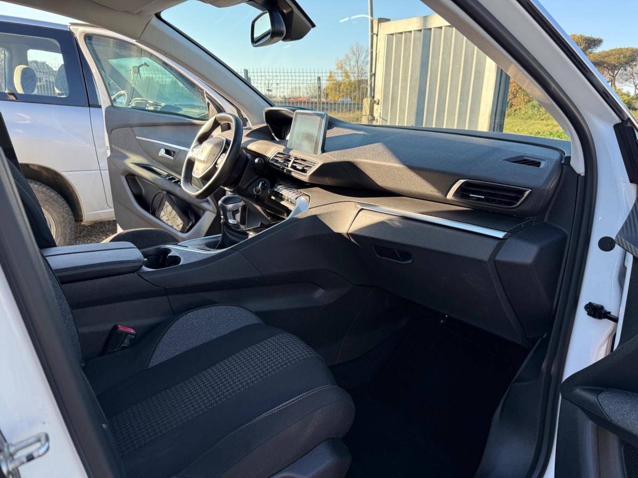 Peugeot 3008 BlueHDi 130 S&S Business Solo 55000Km