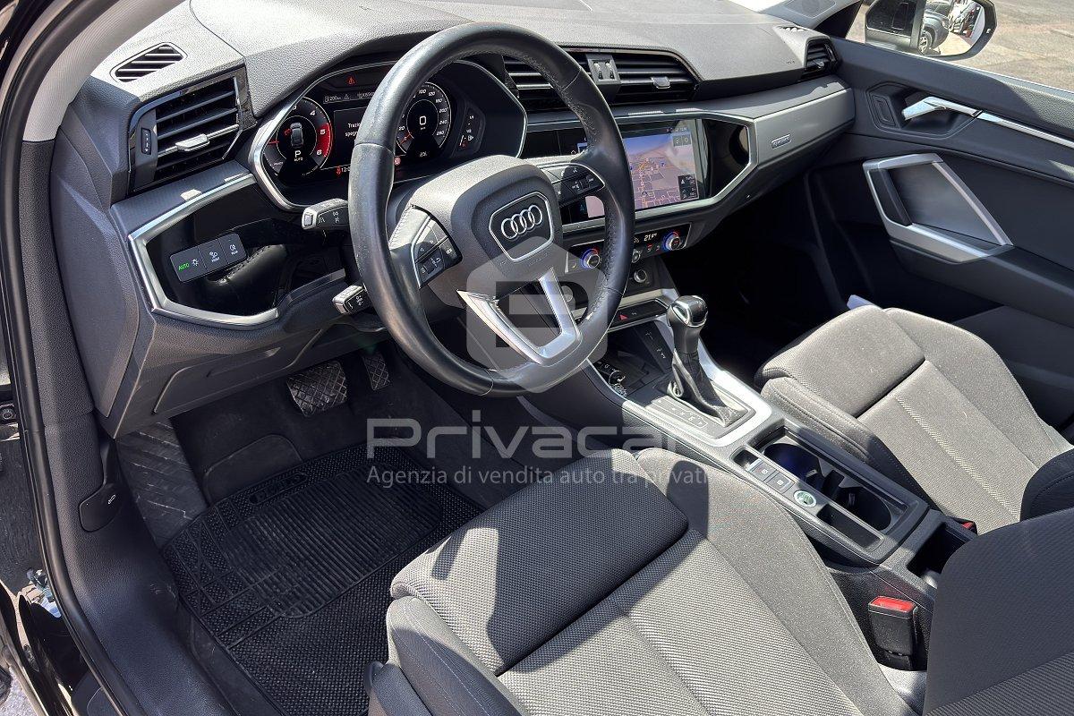 AUDI Q3 SPB 40 TDI quattro S tronic Business Plus