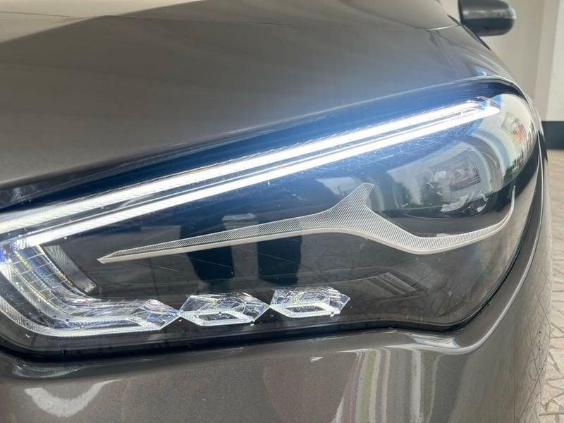 Mercedes-Benz CLA CLA 180 AMG Line Advanced Plus Navi Camera 18"