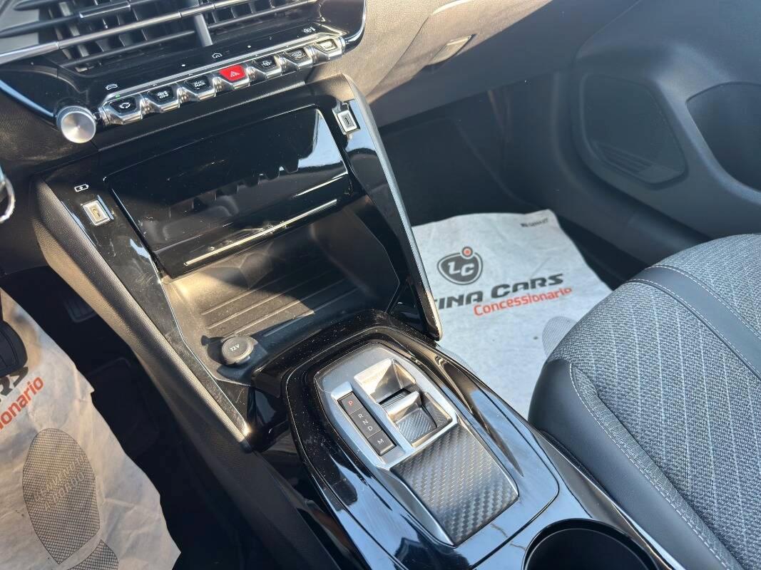 Peugeot 208 1.2 hybrid Allure 110cv AUTOMATICA E CARPLAY