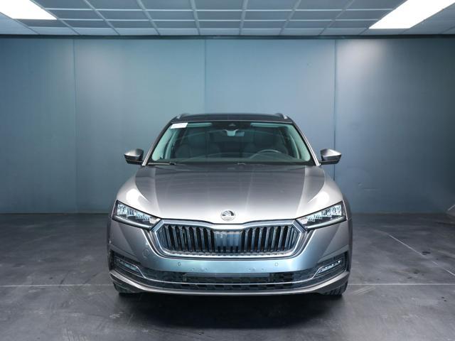 SKODA Octavia 2.0 TDI 116CV SCR DSG Wagon Style