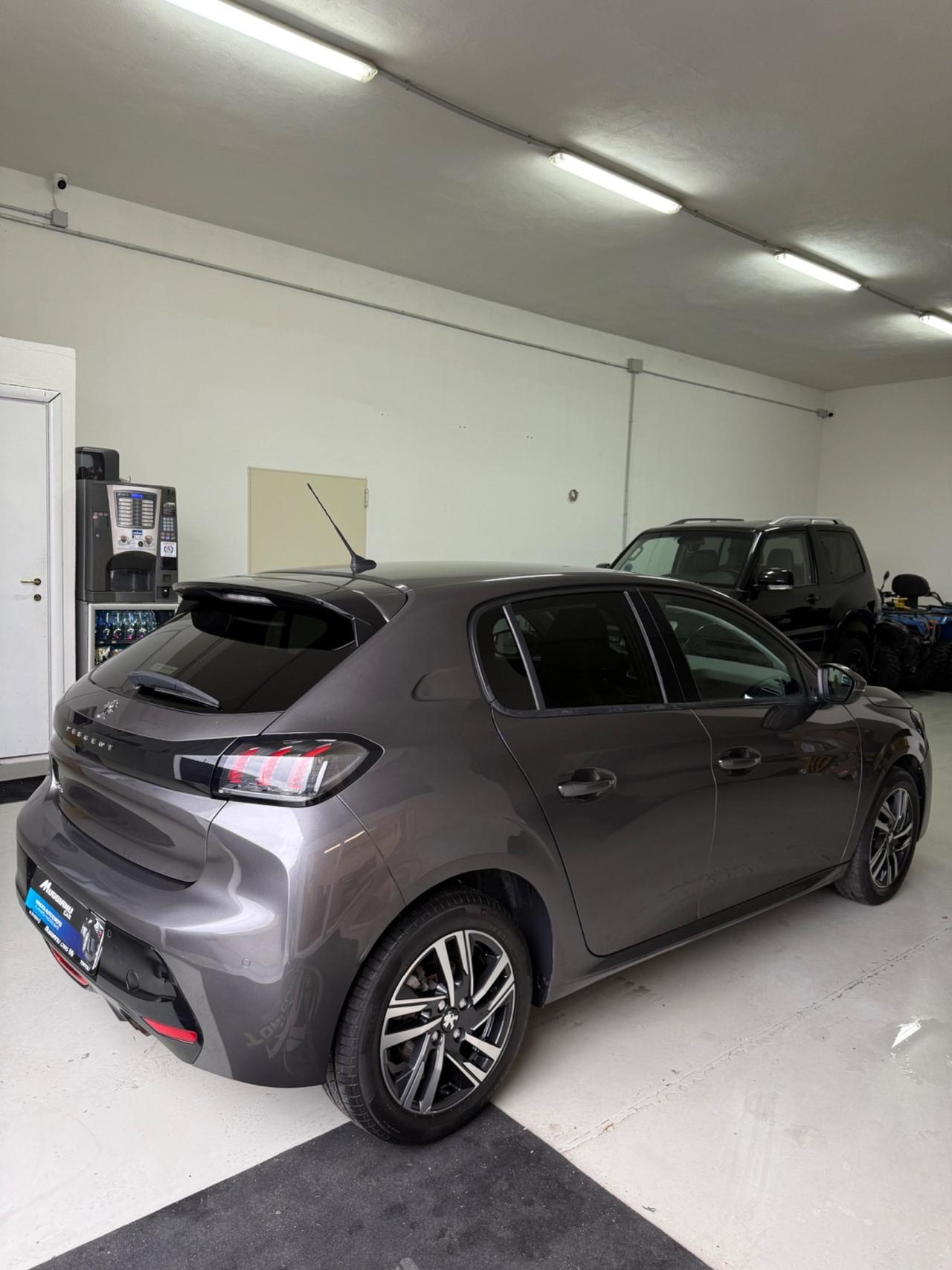 Peugeot 208 PureTech 100 Stop&Start EAT8 5 porte GT Line