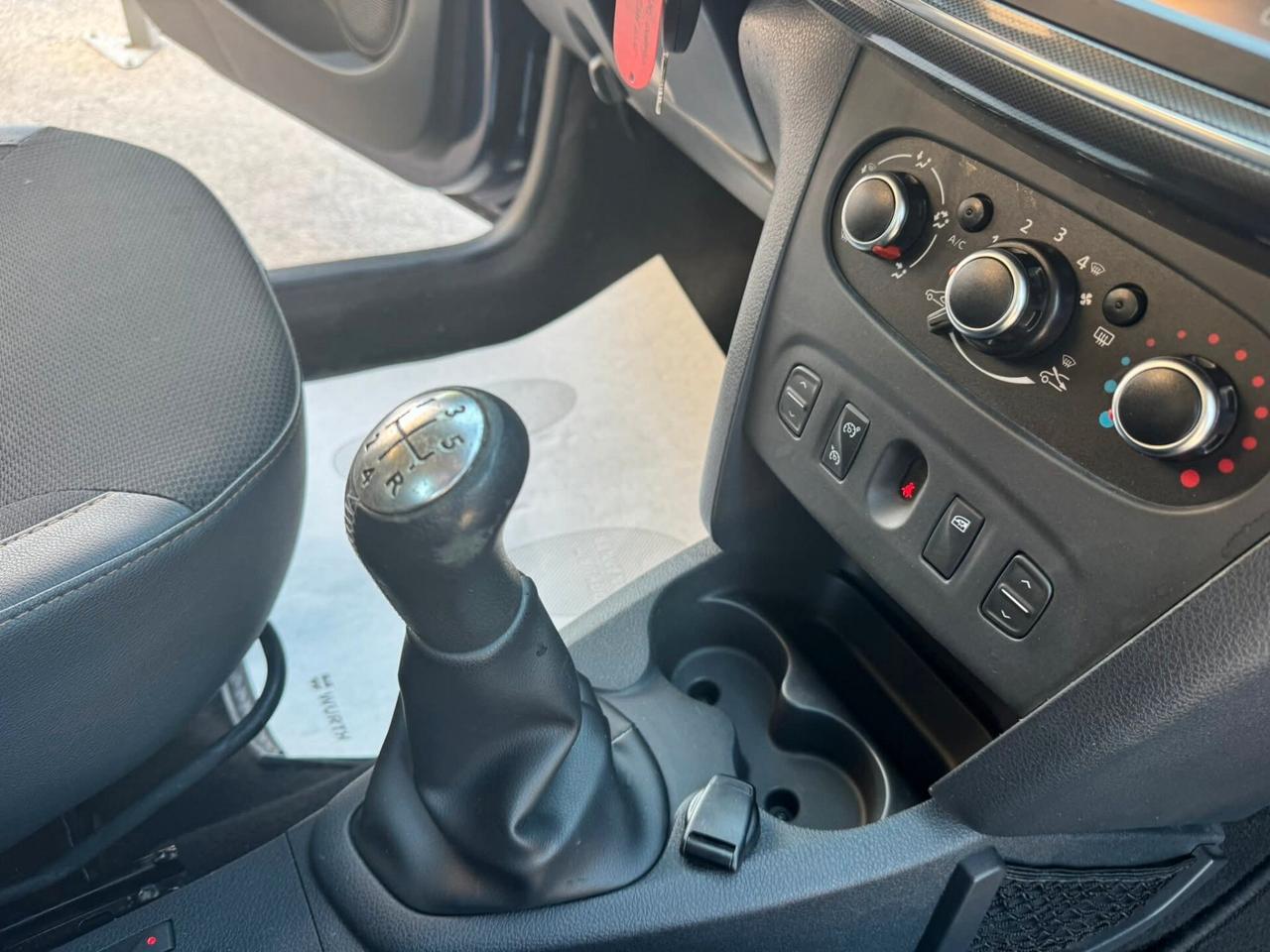 DACIA SANDERO STEPWAY 1.5 DCI 90CV UNICO PROPRIETARIO