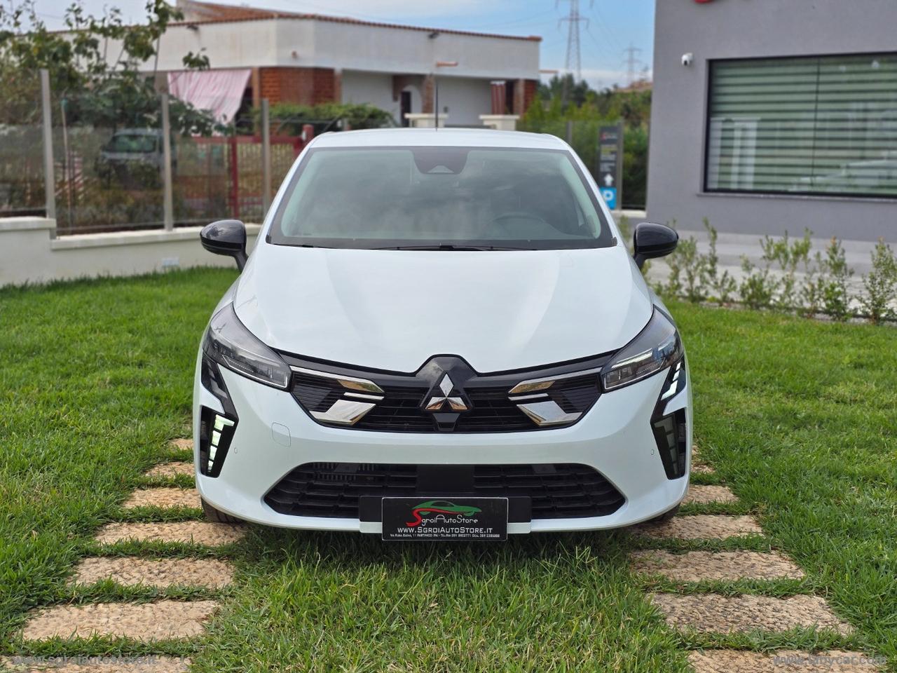 MITSUBISHI Colt 1.0L turbo 90 CV Invite