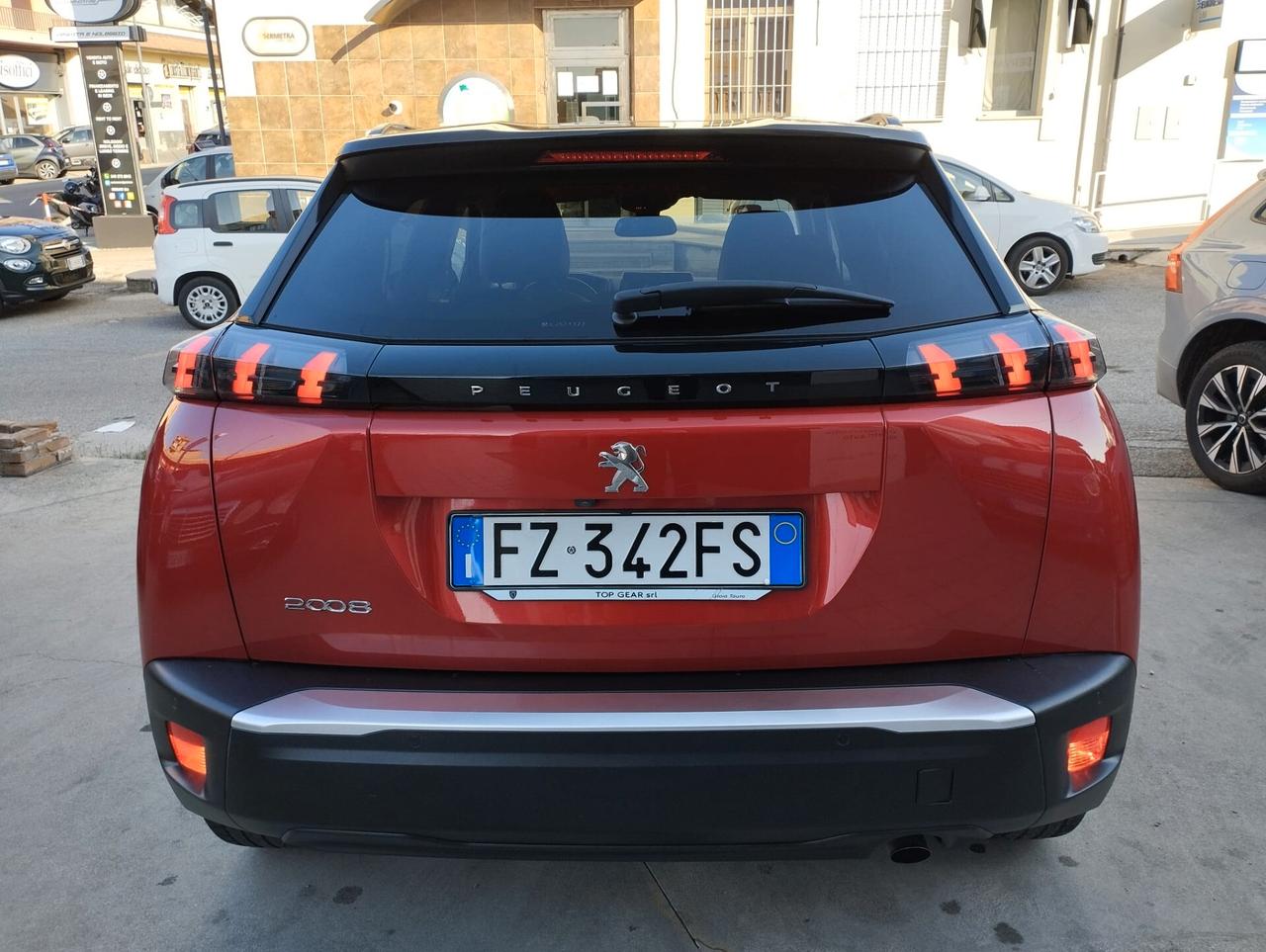 Peugeot 2008 BlueHDi 100 S&S Allure