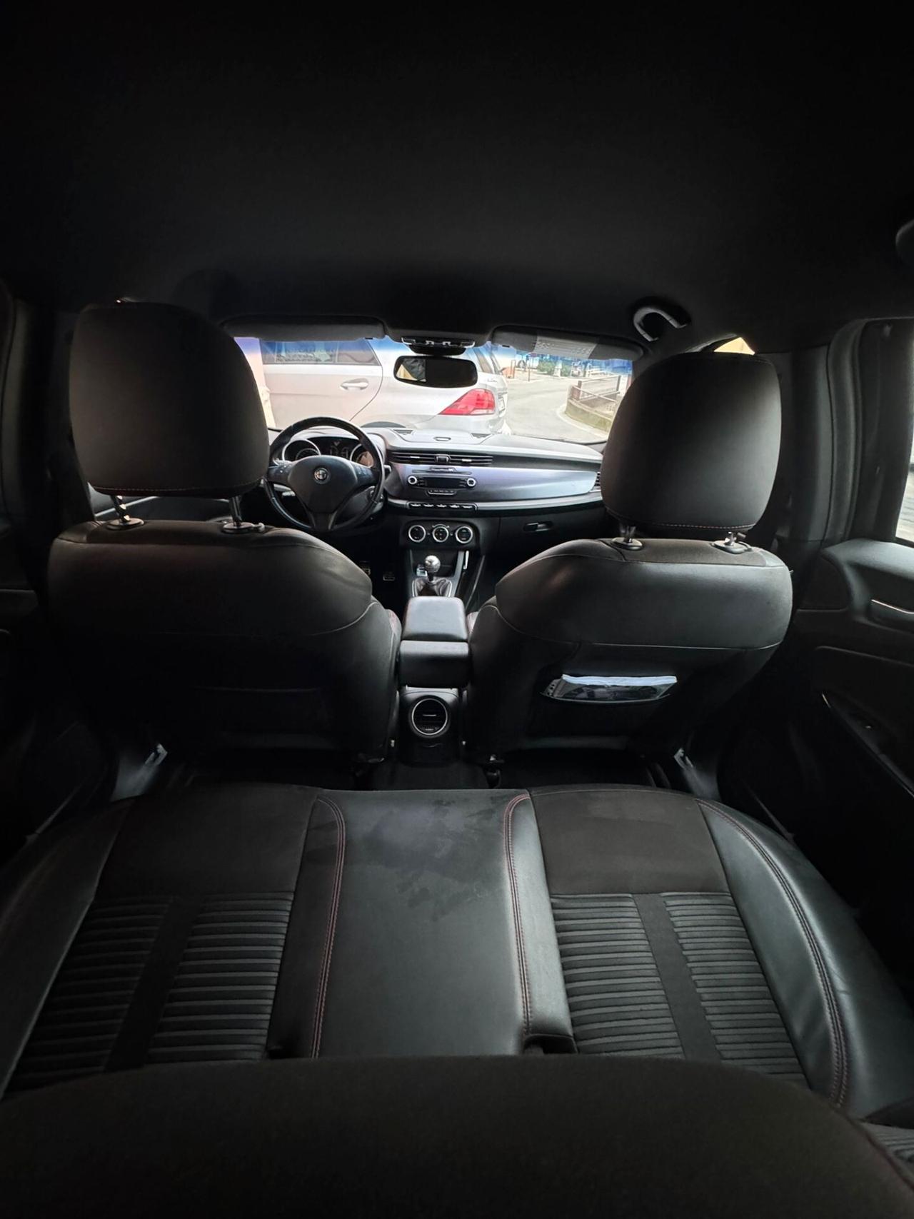 Alfa Romeo Giulietta 1.4 Turbo 120 CV Distinctive, OK NEOPATENTATI, PERFETTA, FULL OPTIONAL