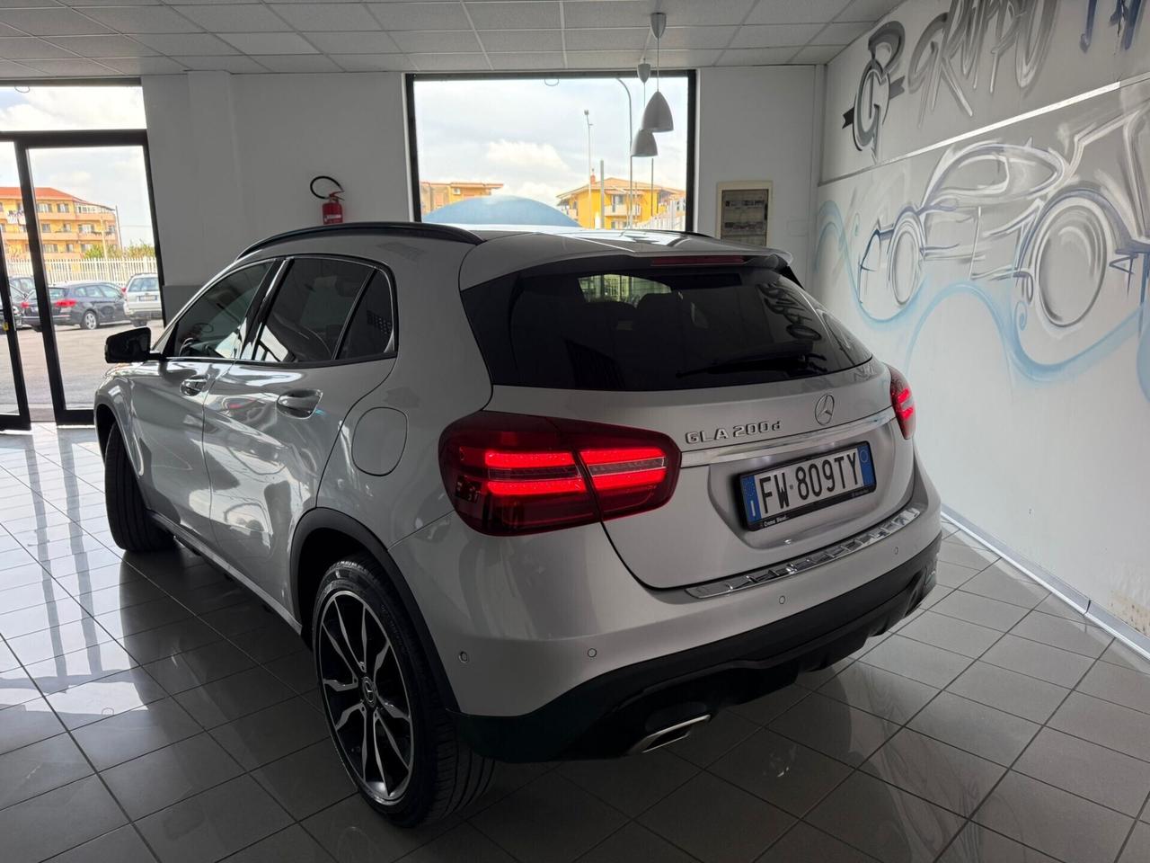 Mercedes-benz GLA 2019