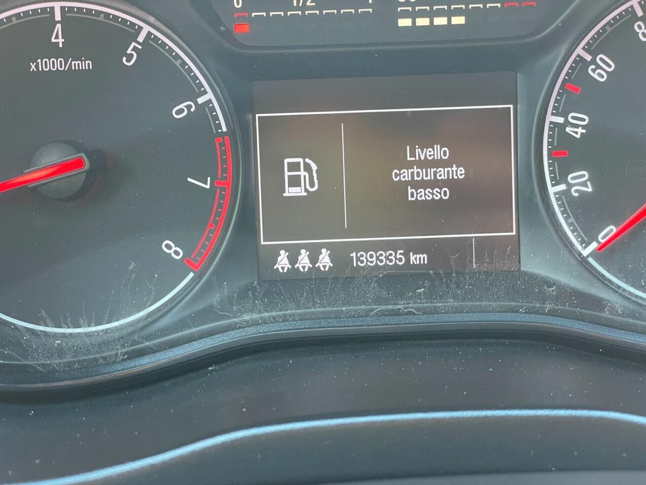 Opel Corsa 1.4 90CV GPL Tech 5 porte Cosmo