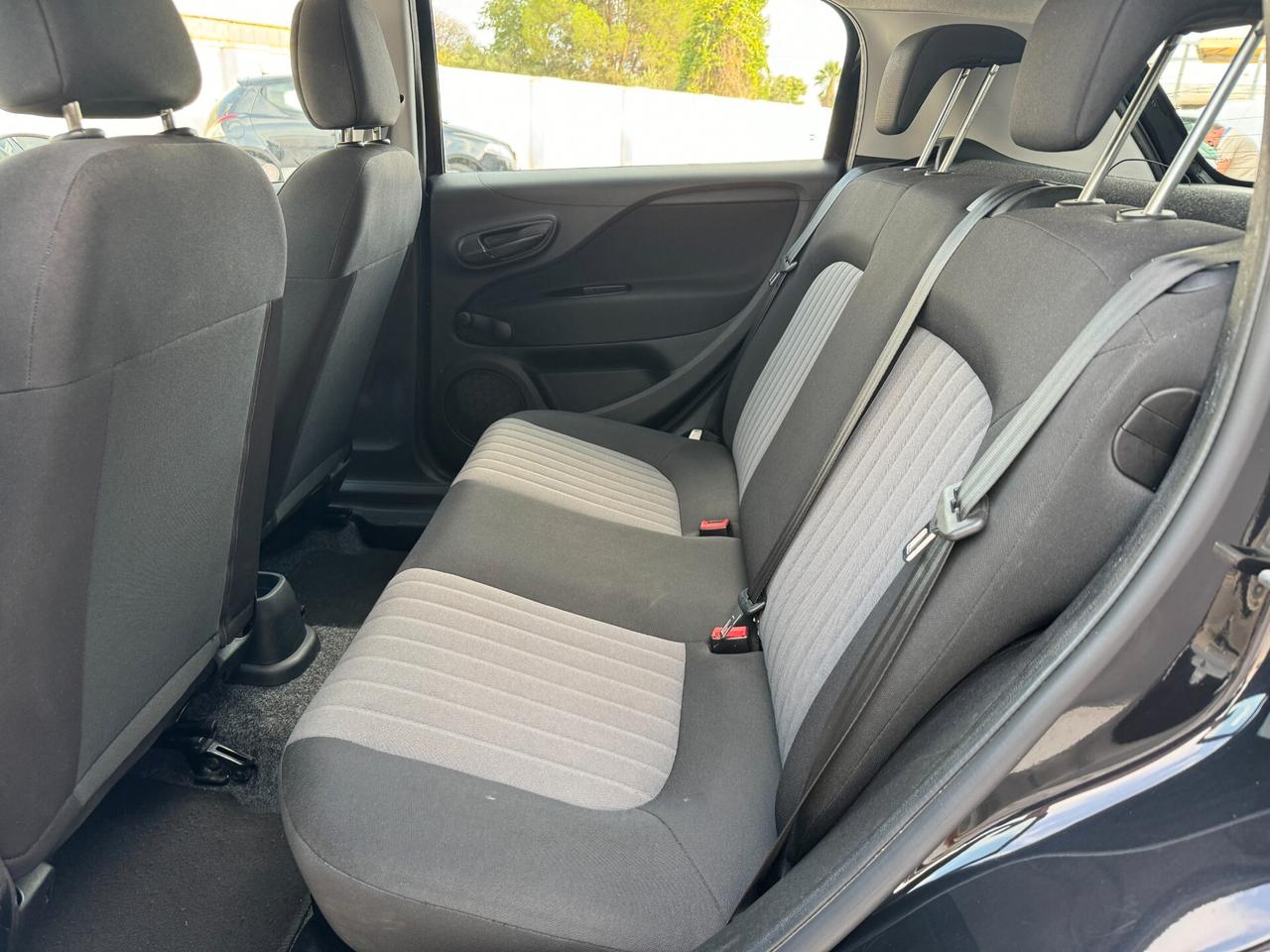FIAT PUNTO 1.2 70CV STREET 2018