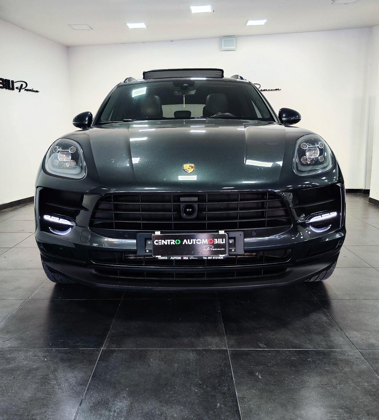 Porsche Macan 2.0 245cv Tetto Led