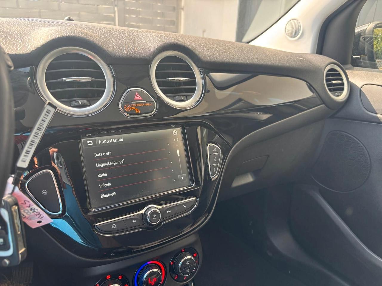 Opel Adam 1.4 87 CV GPL - 2019