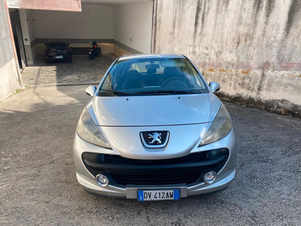 Peugeot 207 1.4cc gpl (PRIVATO)-2009