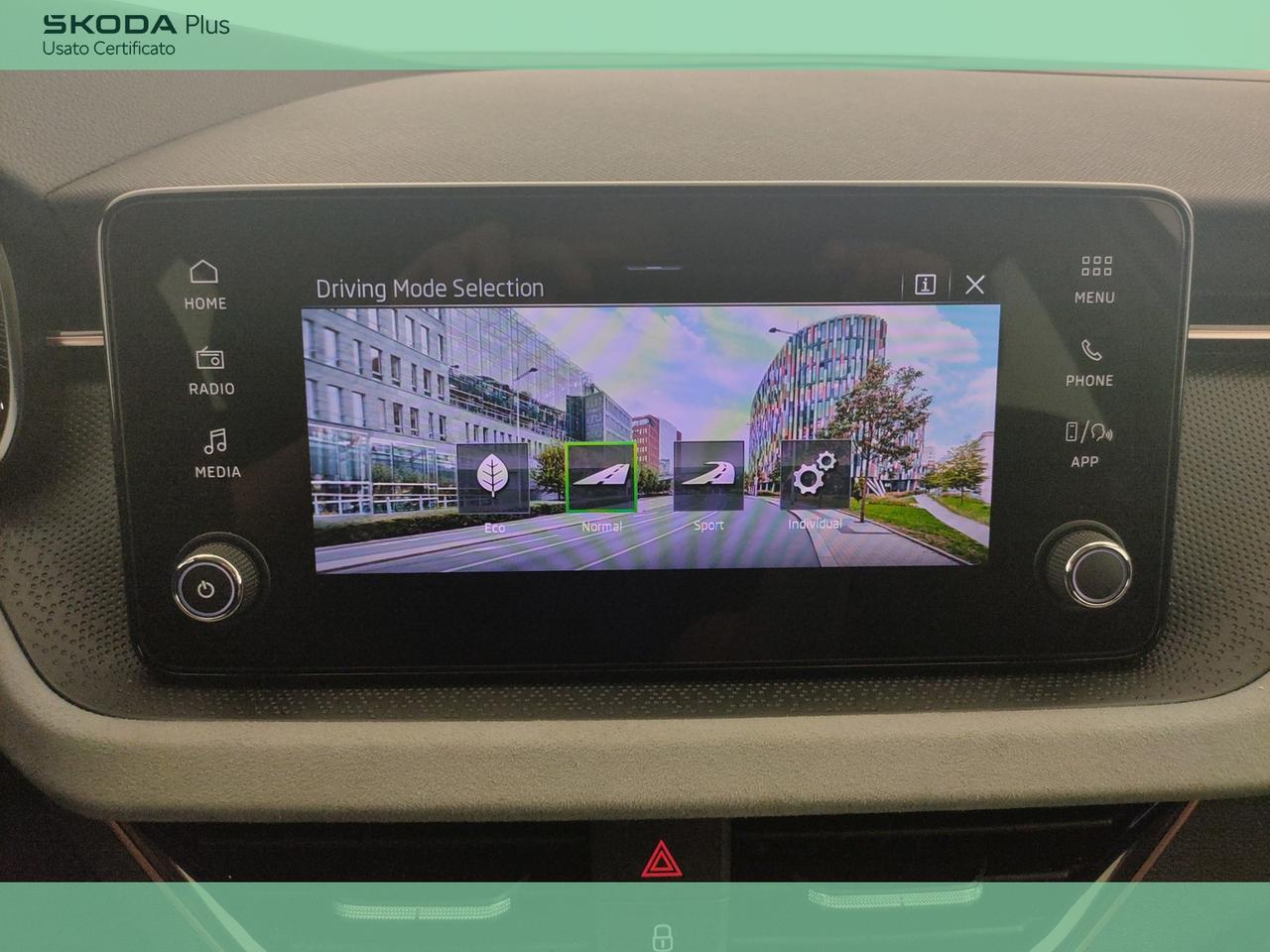 Style 1.0 TSI 115 CV DSG