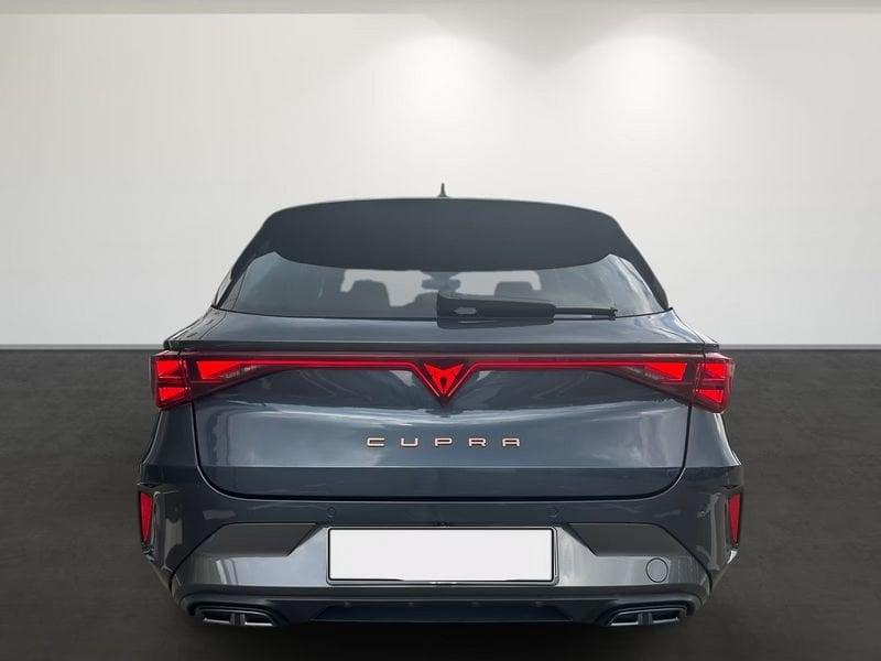 Cupra Leon Leon Sportstourer 1.5 Hybrid 150 CV DSG Camera 18" LED