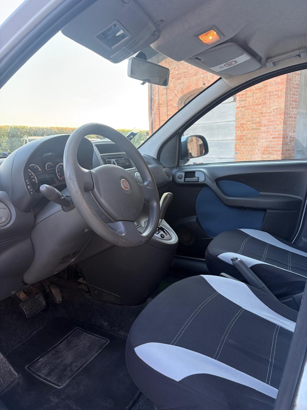 Fiat Panda 1.2 Emotion Dualogic