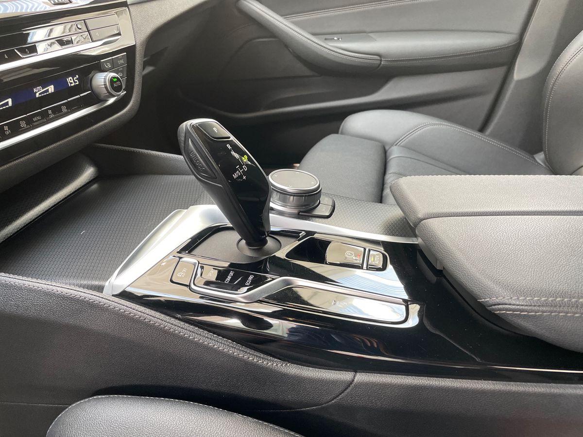 BMW Serie 5 G31 2020 Touring LCI - 520d Touring mhev 48V xdrive Msport auto