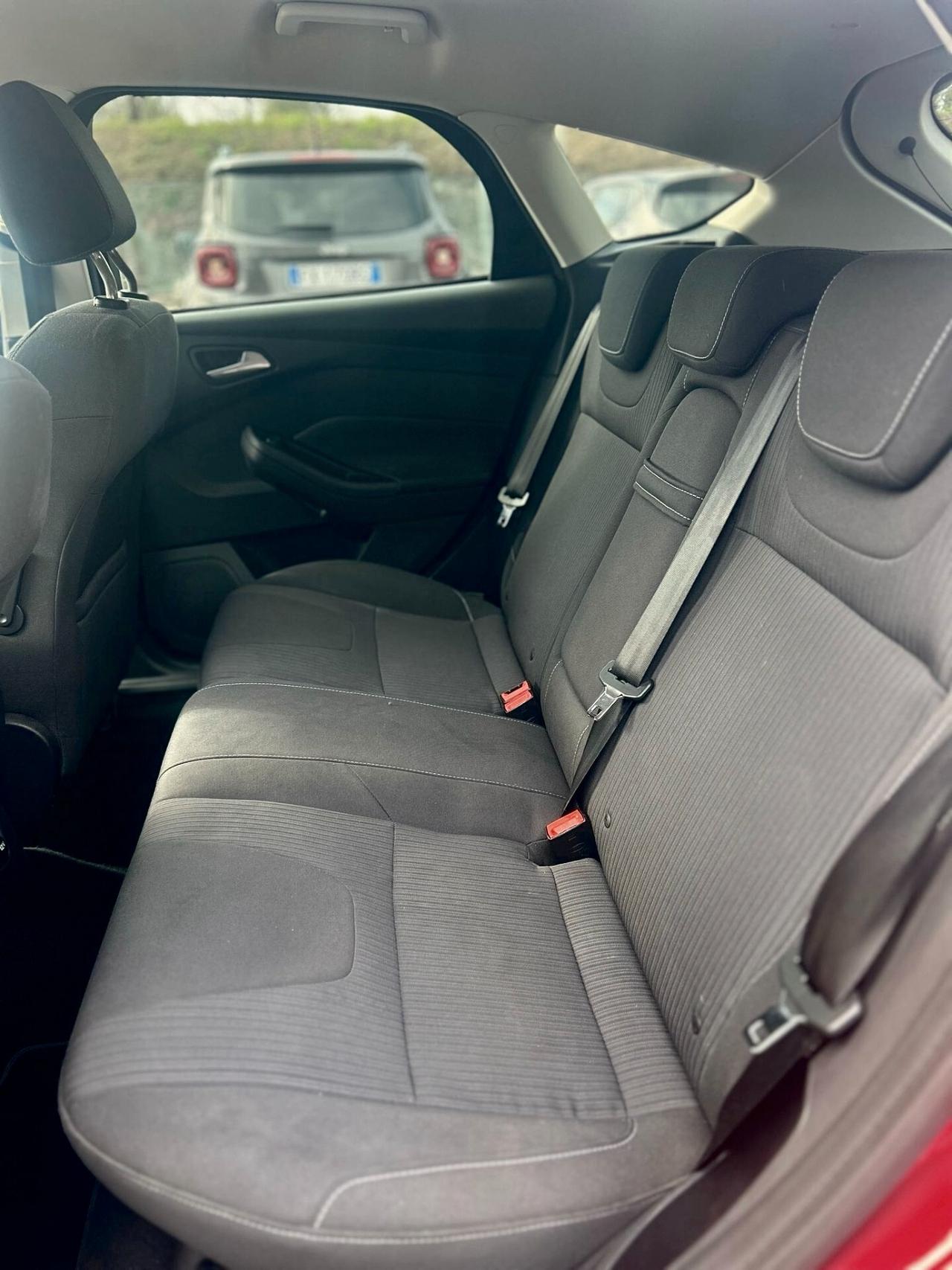 Ford Focus 1.6 150CV-2011