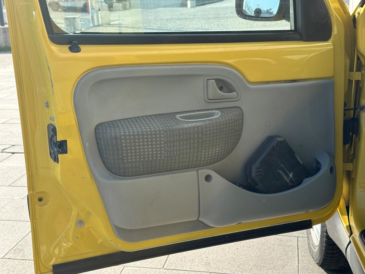 Renault Kangoo 1.6 16V 4x4 5p. Luxe