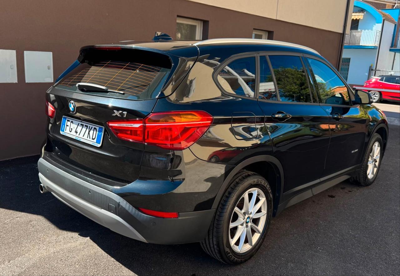 Bmw X1 sDrive18d Business
