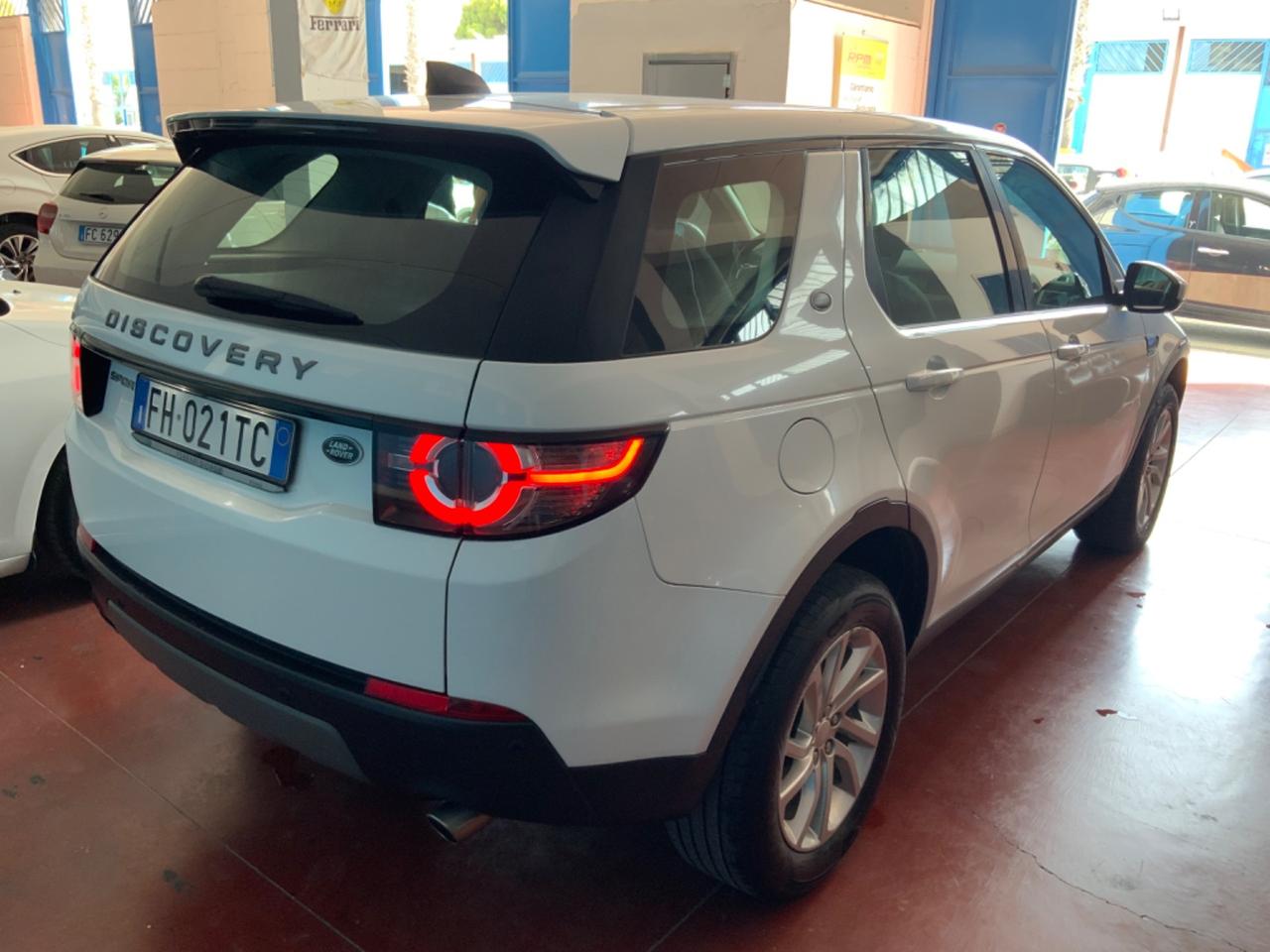 Land Rover Discovery Sport 2.0 TD4 150 CV Pure