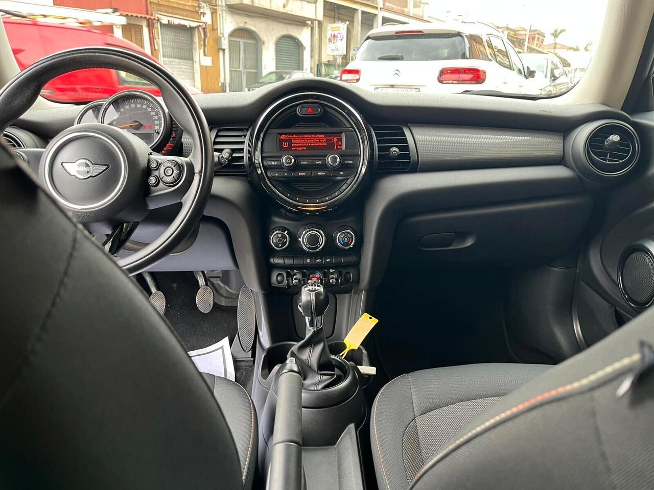 Mini 1.5 Cooper D 115cv