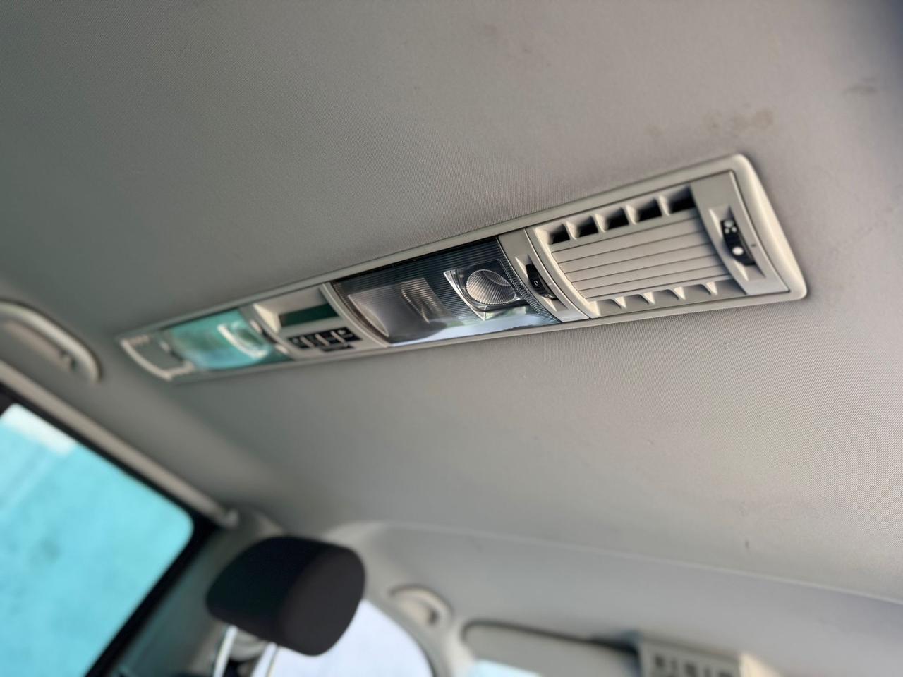 Volkswagen Transporter 2.5 TDI/130CV 9POSTI