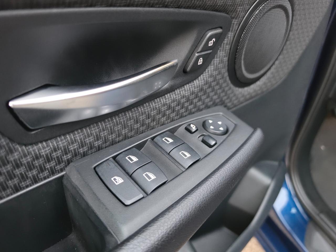 Bmw 216 216d Active Tourer Advantage Steptronic Led