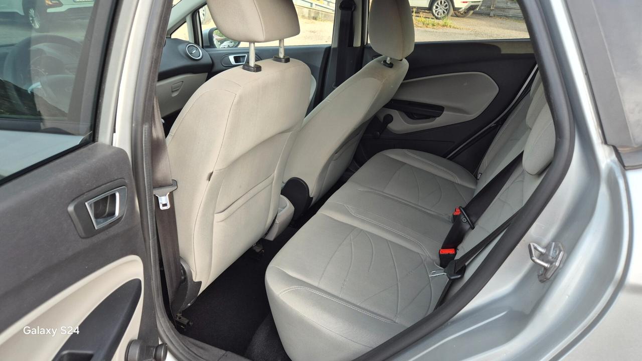 Ford Fiesta 1.6 TDCi 95CV 5 porte Titanium