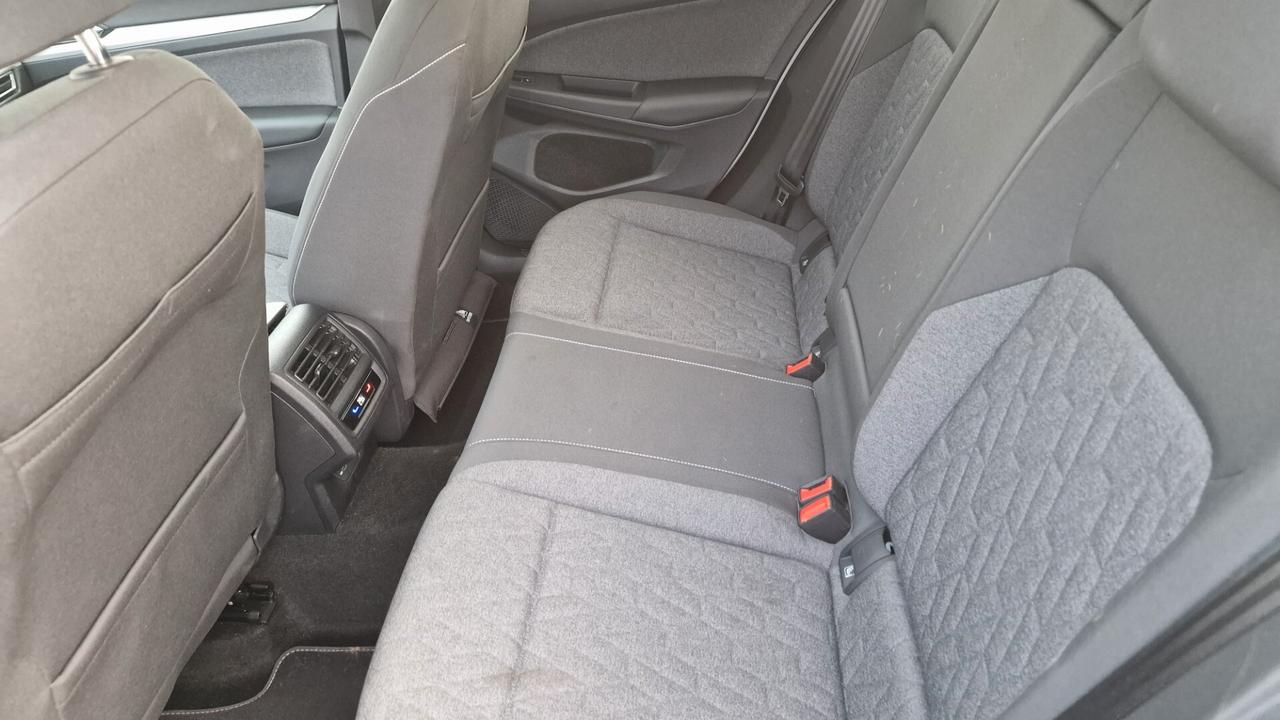 Volkswagen Golf 2.0 TDI 150 CV DSG SCR Life