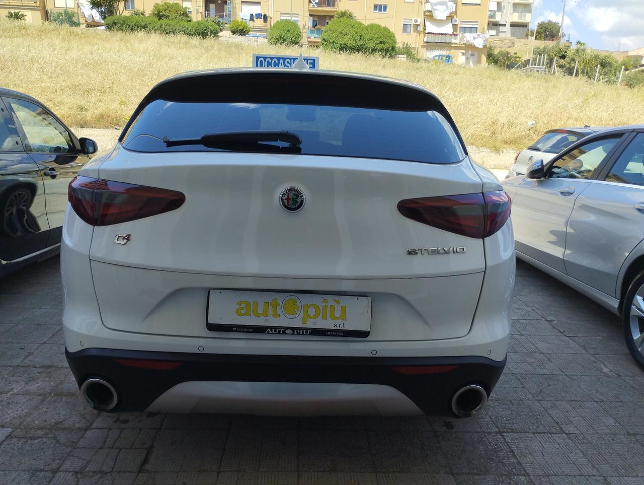 Alfa Romeo Stelvio 2.2 Turbodiesel 210 CV AT8 Q4 Business