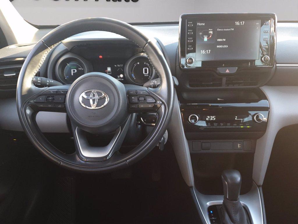 TOYOTA Yaris cross 1.5h active fwd 116cv e-cvt del 2022