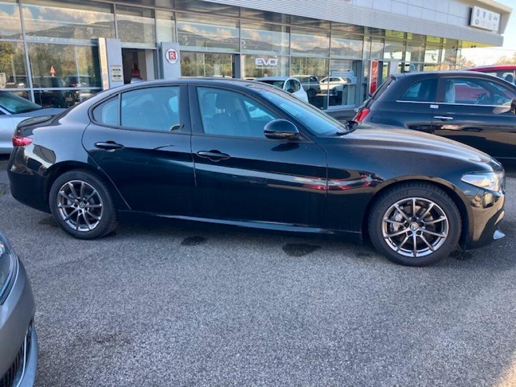 Alfa Romeo Giulia 2.2 Turbodiesel 160 CV AT8 Business