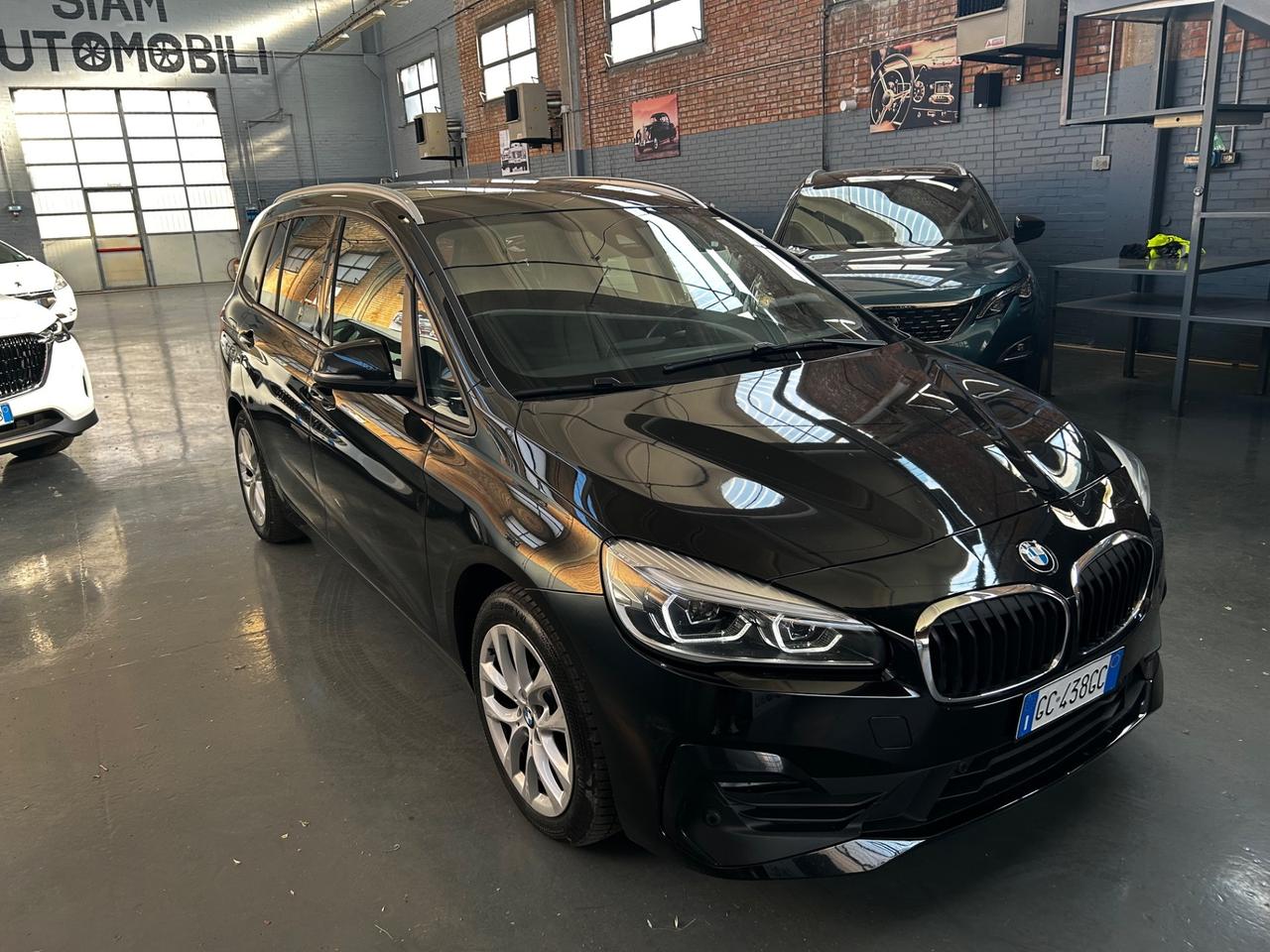 Bmw 218 gran tourer 7postiosti auto Full LED