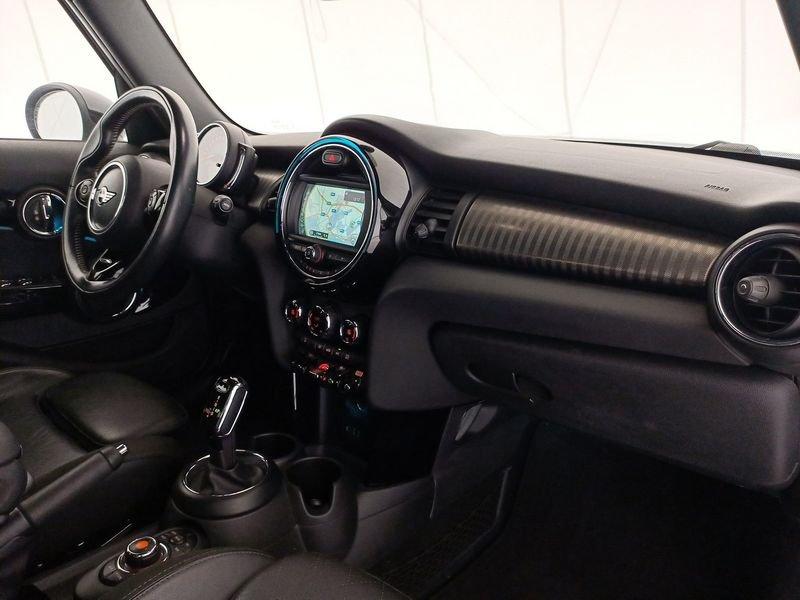 MINI Mini 5 porte Mini IV F55-F56 2014 Mini 1.5 Cooper D 5p auto my18